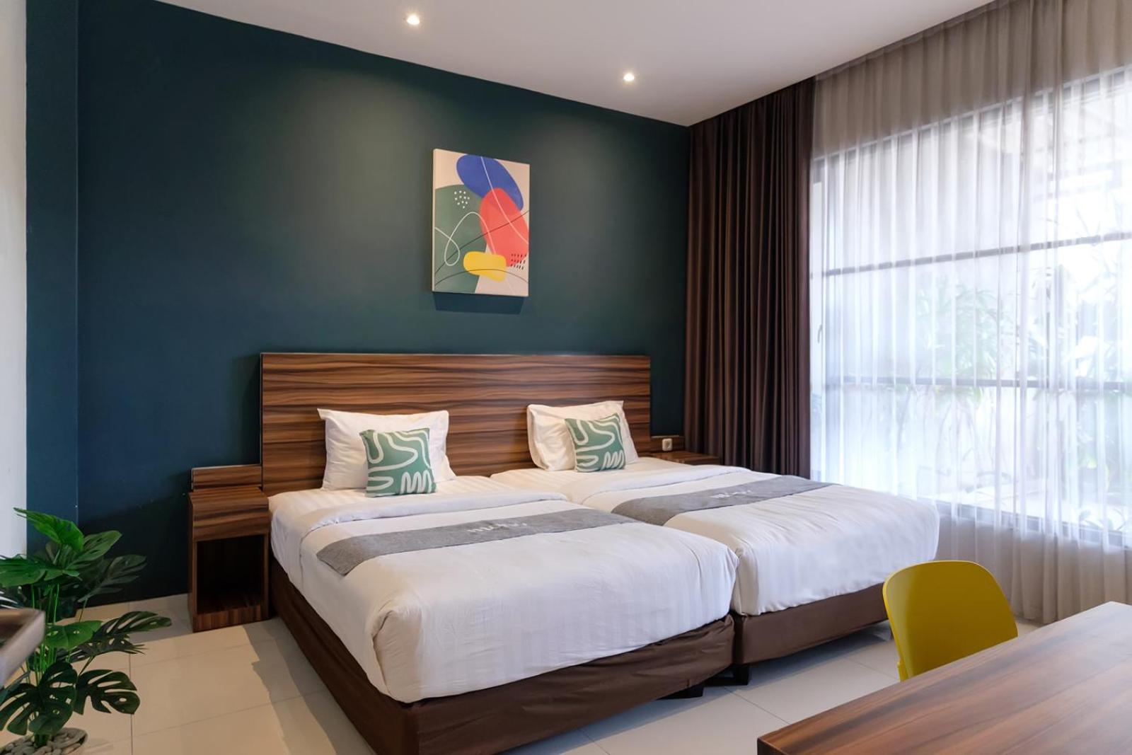 Mono Coliving Kencana, Surabaya Hotell Exteriör bild